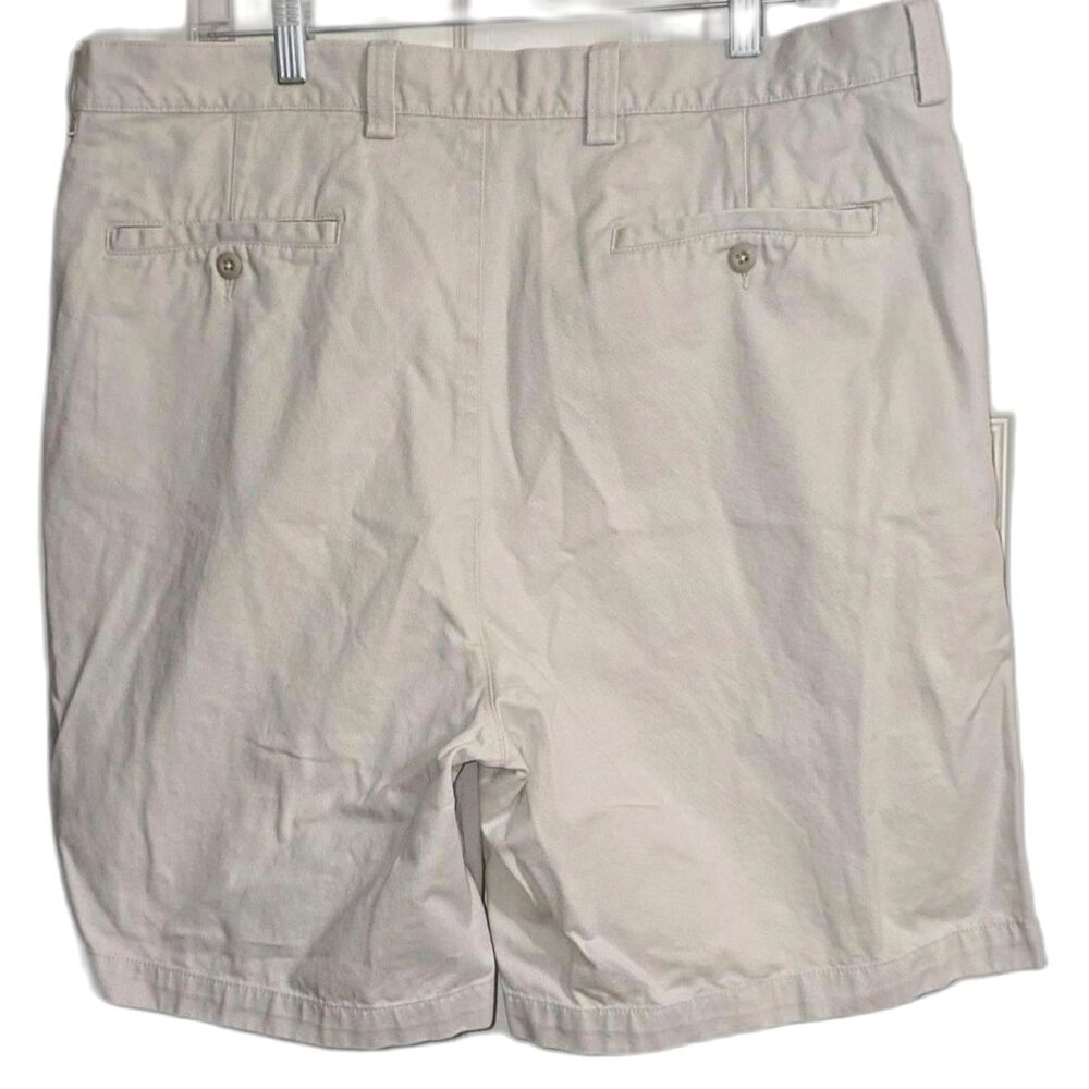 Gap Men's Shorts Size 38 Relaxed Fit - Picture 2 of 8